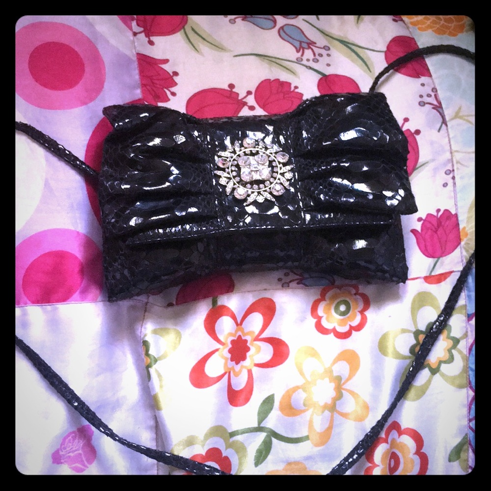 Basically new cross body/clutch purse